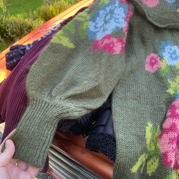 Vintage Newport News Floral Mohair Sweater - Picture 4 of 5